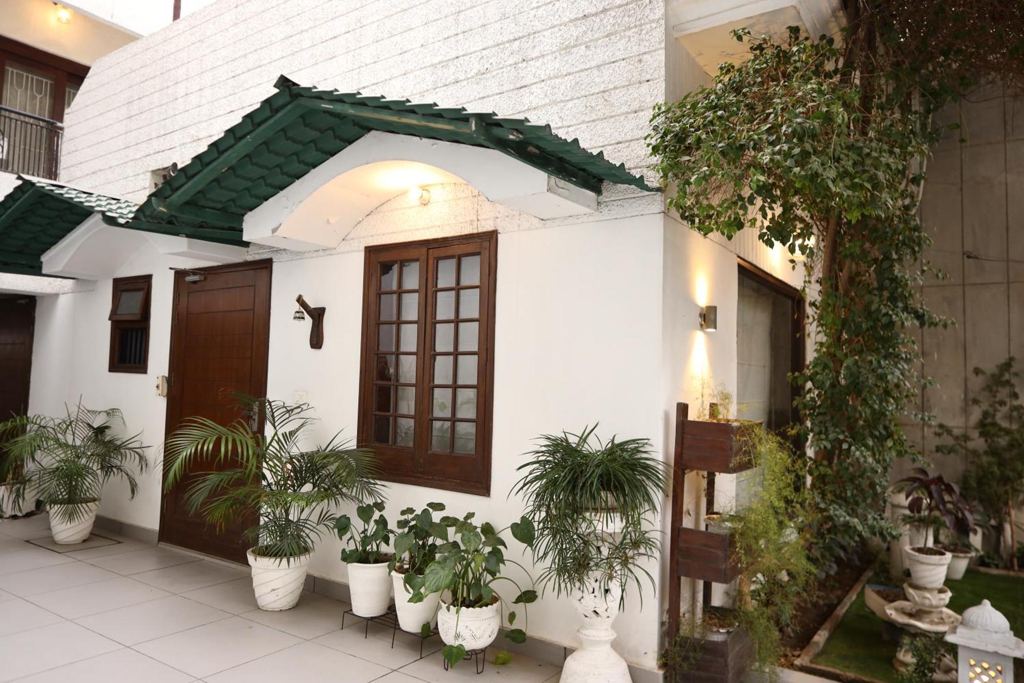 The Bougainvillea Bed & Breakfast 암리차르 외부 사진