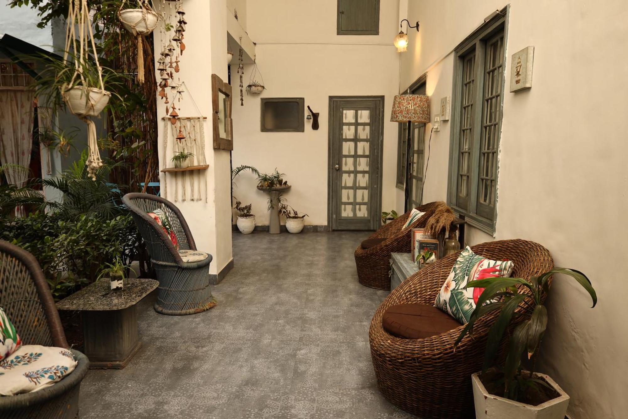 The Bougainvillea Bed & Breakfast 암리차르 외부 사진