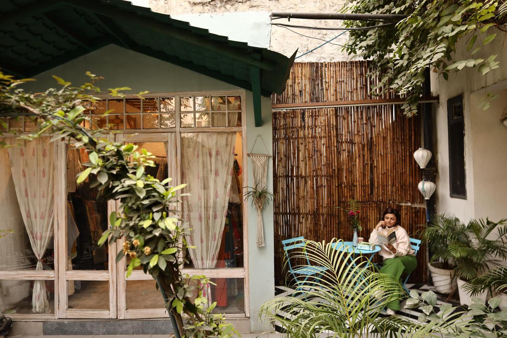 The Bougainvillea Bed & Breakfast 암리차르 외부 사진