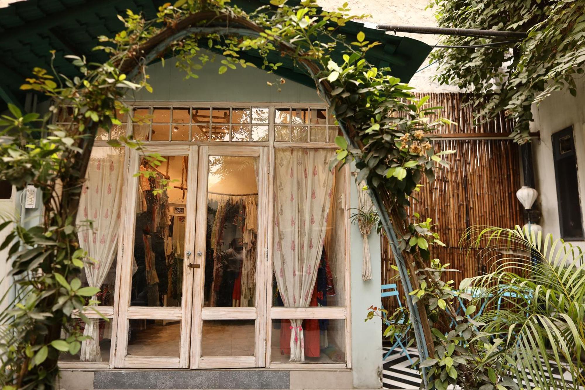 The Bougainvillea Bed & Breakfast 암리차르 외부 사진